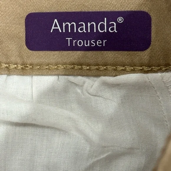 Women’s Gloria Vanderbilt 4 Petite Chino Khakis Pants Khaki Straight Stretch NWT - Picture 11 of 12